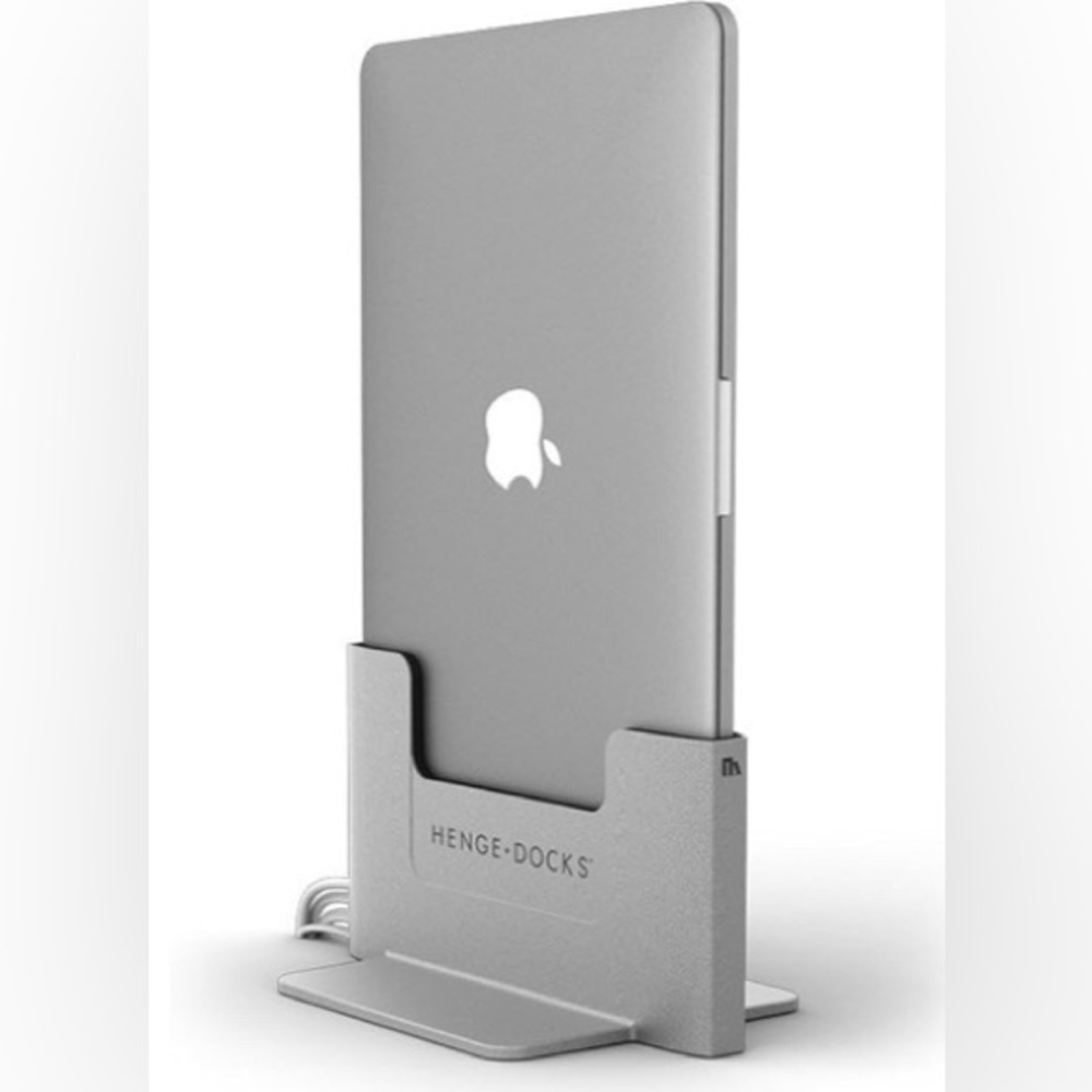 Vertical Dock Station for 13 inch MacBook Pro with Touch Bar